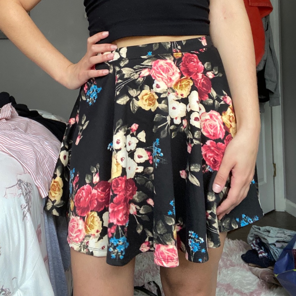 Forever21 floral skater skirt